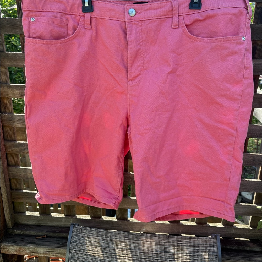 Lee Women's Pink Jean Shorts size 22 womens